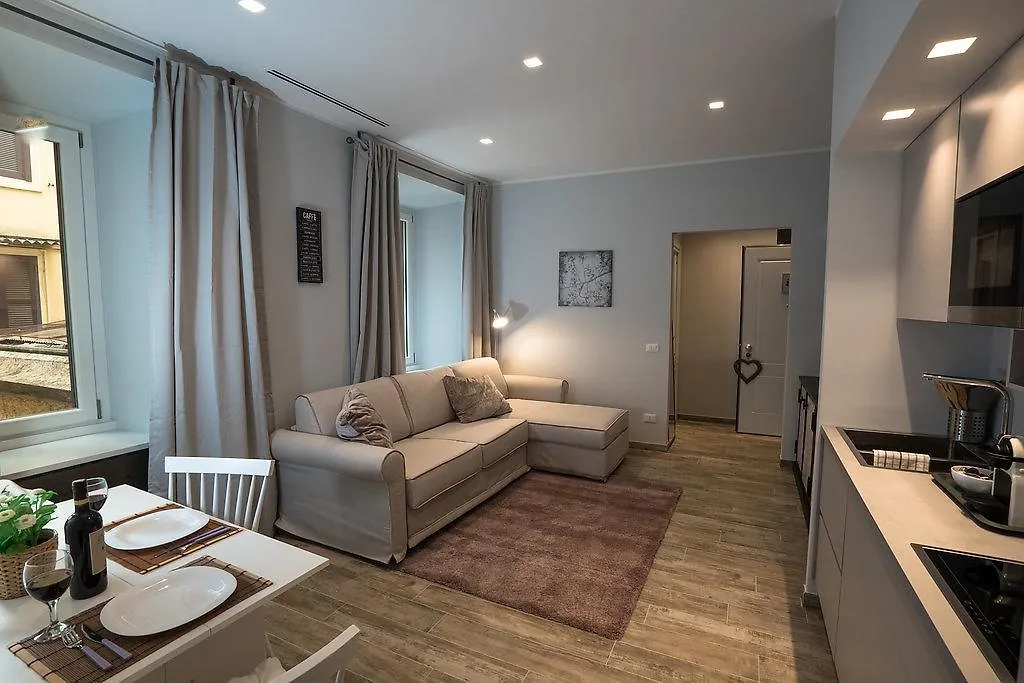 Laura Family Apartments Rome